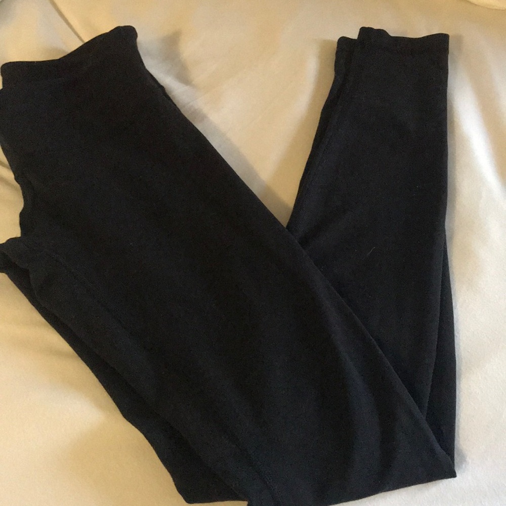 Black Lululemon leggings size 4 - Picture 3 of 6